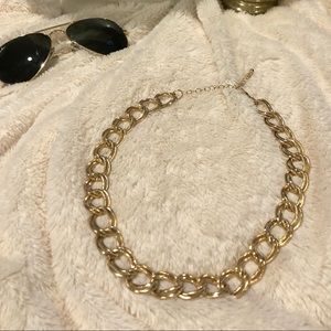 *BRAND NEW* Gold Link Chain Necklace